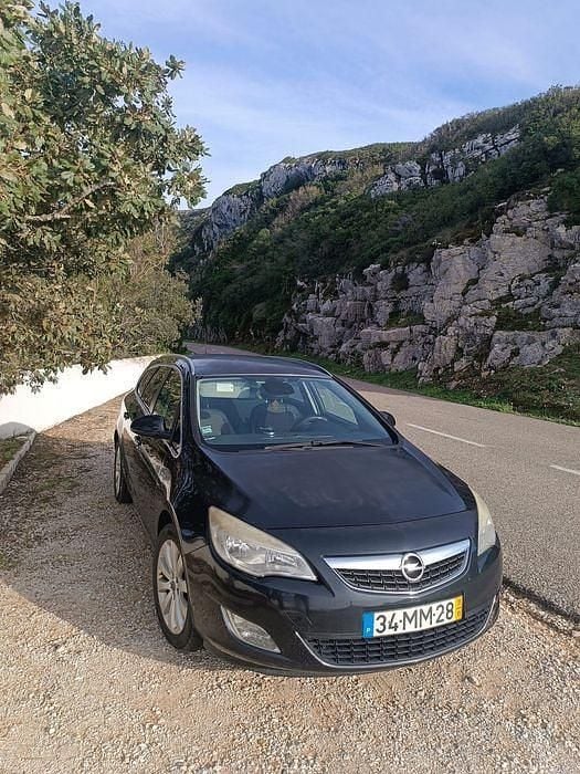 Usado 2011 Opel Astra Carrinha | € 4.350 (Preço elevado) - Imagem 1/4