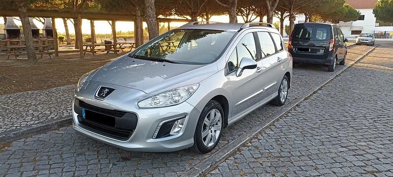 Cinza Usado 2014 Peugeot 308 Allure Carrinha | € 5.950 (Super Preço) - Imagem 1/4
