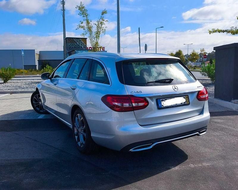 Usado 2015 Mercedes C180 Avantgarde Sedan | € 13.900 (Super Preço) - Imagem 1/4