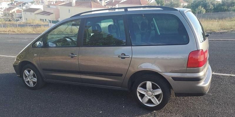 Usado 2005 Seat Alhambra Monovolume | € 5.550 (Preço justo) - Imagem 1/4