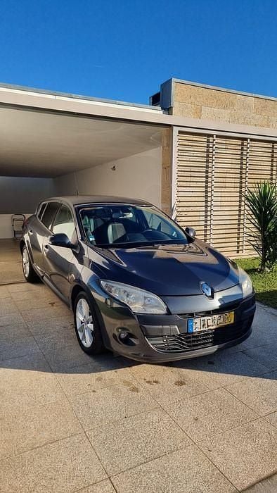 Usado 2009 Renault Mégane III Sedan | € 5.990 (Preço elevado) - Imagem 1/4