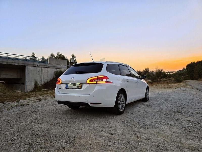 Usado 2017 Peugeot 308 Carrinha | € 7.500 (Super Preço) - Imagem 1/4