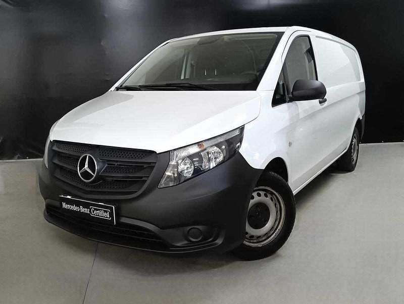Branco Usado 2022 Mercedes Vito Monovolume | € 35.000 (Super Preço) - Imagem 1/4