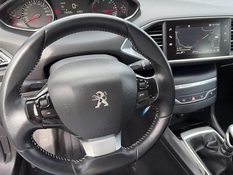 Usado Peugeot 308 SW Style 120 HP (88 kW) 2017 Branco Carrinha