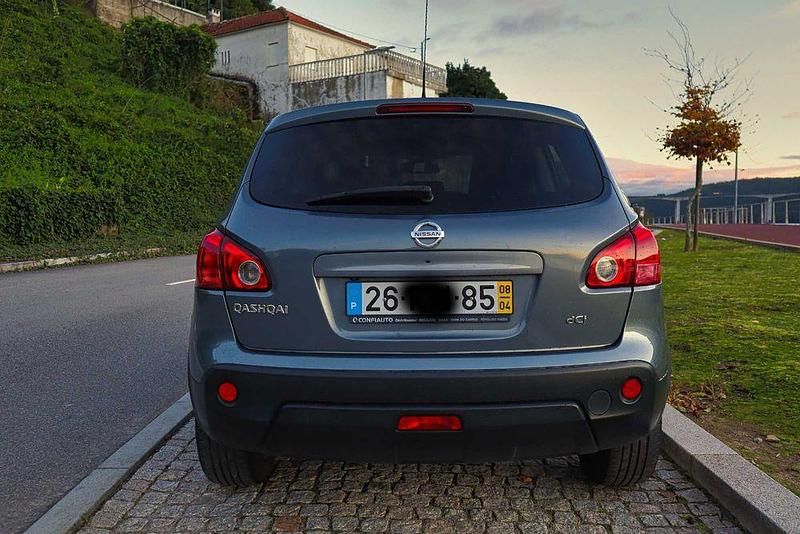 Usado Nissan Qashqai Tekna 106 HP (77 kW) 2008 SUV