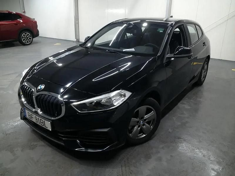 Usado BMW 116 Advantage 116 HP (85 kW) 2023 Preto Citadino