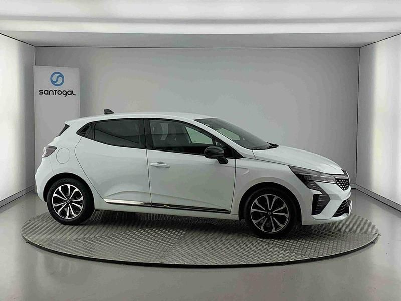 Branco Usado 2023 Renault Clio V | € 17.990 (Preço justo) - Imagem 1/4