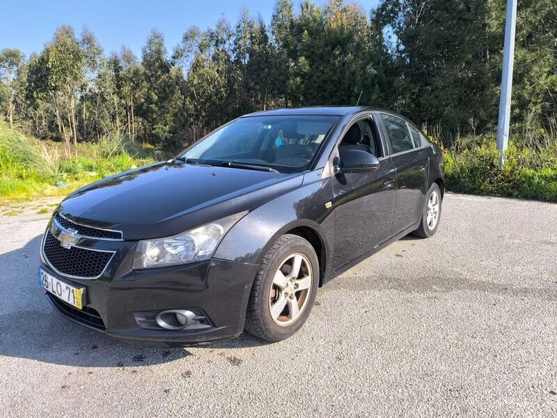 Usado 2011 Chevrolet Cruze Sedan | € 4.600 (Preço justo) - Imagem 1/4