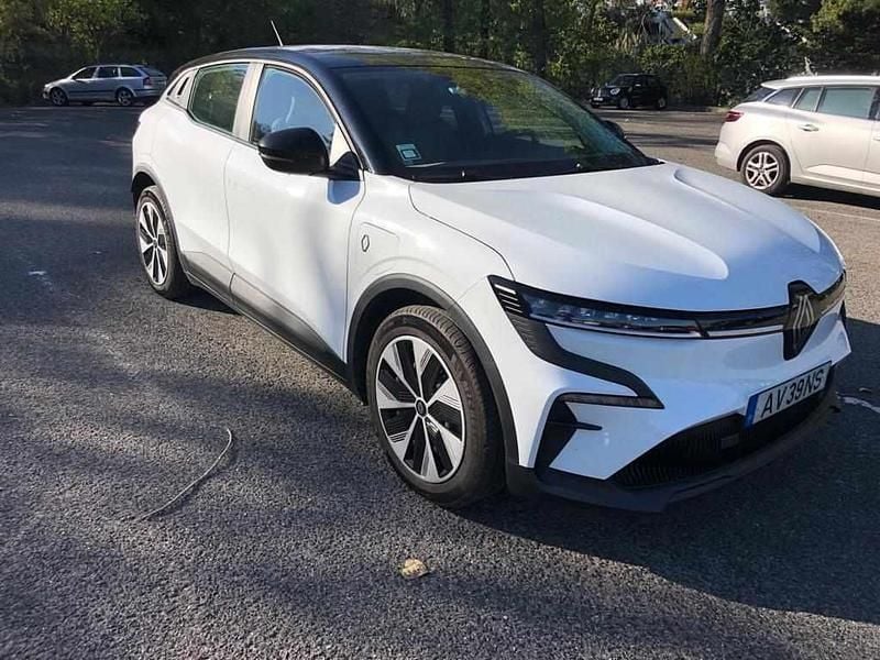 Usado Renault Mégane IV 96 kW (131 HP) 2022 Branco