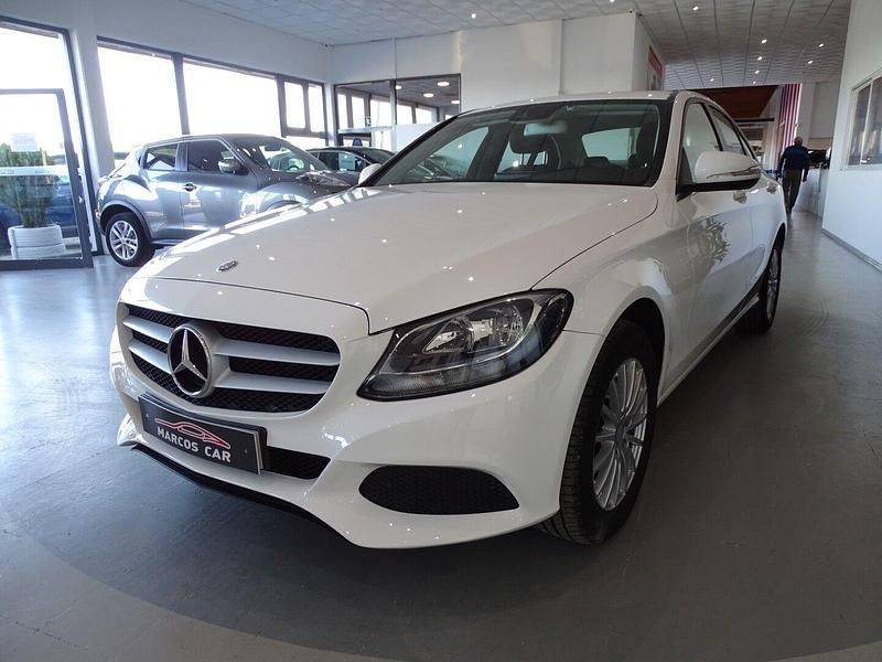 Usado Mercedes C220 170 HP (125 kW) 2014 Branco Sedan