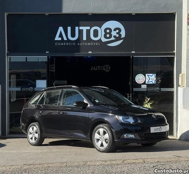 Preto Usado 2017 Skoda Fabia Ambition Carrinha | € 9.990 (Preço justo) - Imagem 1/1