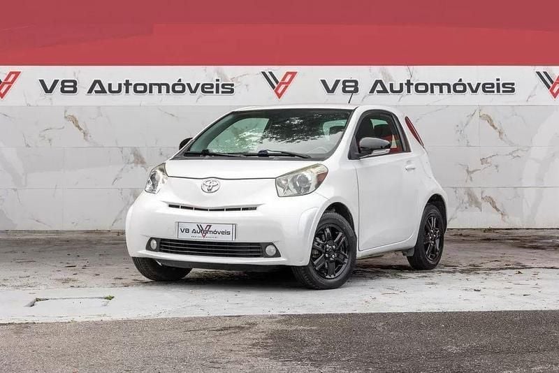 Branco Usado 2009 Toyota iQ Citadino | € 6.900 (Bom preço) - Imagem 1/4
