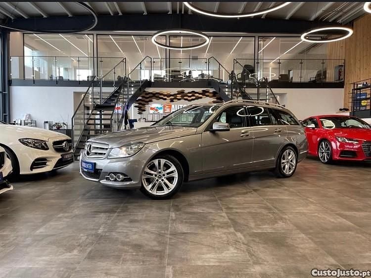 Cinza Usado 2014 Mercedes C220 Avantgarde Carrinha | € 15.990 (Super Preço) - Imagem 1/1