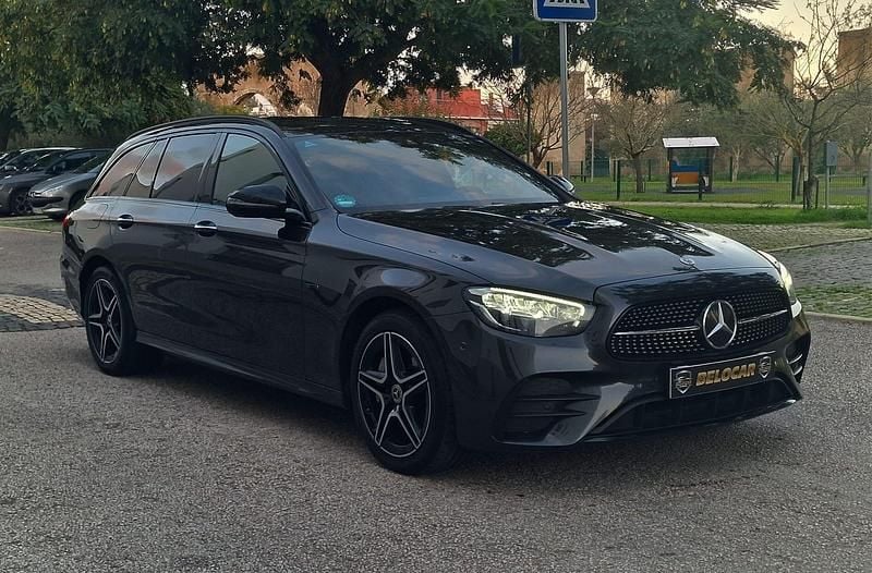 Cinza Usado 2021 Mercedes E300 AMG line Carrinha | € 28.950 (Super Preço) - Imagem 1/4