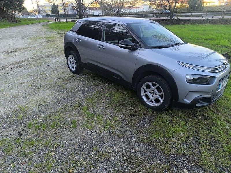 Usado Citroën C4 115 HP (84 kW) 2019 Sedan