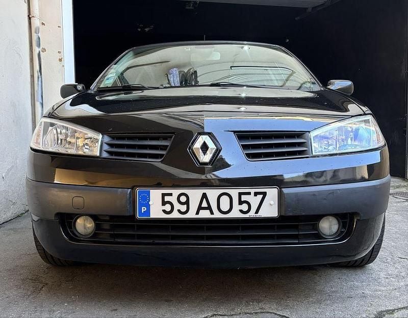Usado 2005 Renault Mégane II Sedan | € 4.999 - Imagem 1/4