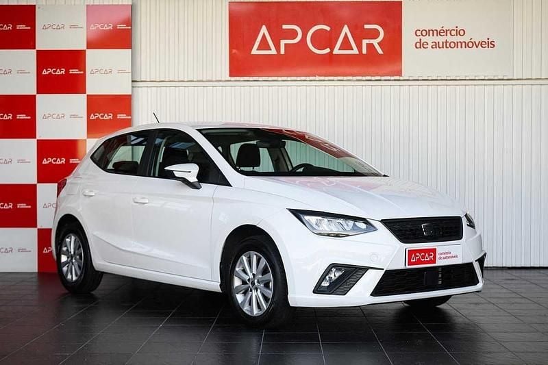 Branco Usado 2023 Seat Ibiza Style | € 14.500 (Preço justo) - Imagem 1/4