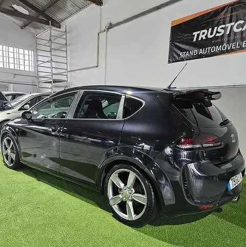 Usado Seat Leon FR 170 HP (125 kW) 2008 Preto Citadino