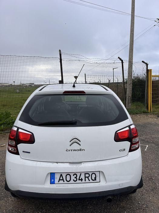 Usado 2015 Citroën C3 Citadino | € 10.000 (Preço elevado) - Imagem 1/4