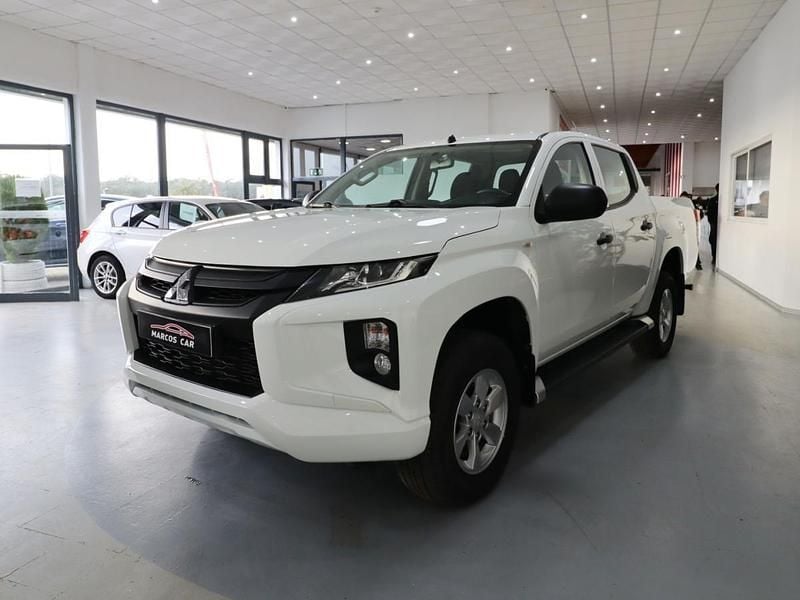 Usado Mitsubishi L200 150 HP (110 kW) 2021 Branco Pickup