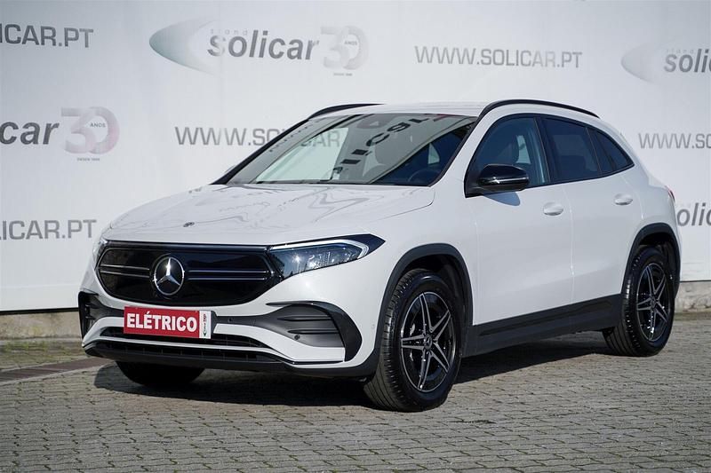 Branco Usado 2023 Mercedes EQA250 AMG line SUV | € 39.990 (Preço justo) - Imagem 1/4