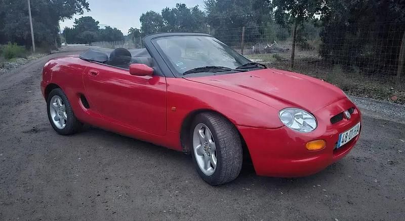 Usado MG F 120 HP (88 kW) 1996 Vermelho Cabrios