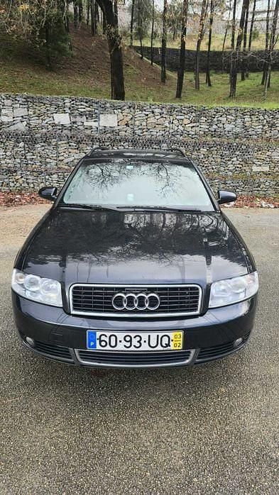 Usado 2003 Audi A4 Sedan | € 5.900 - Imagem 1/4