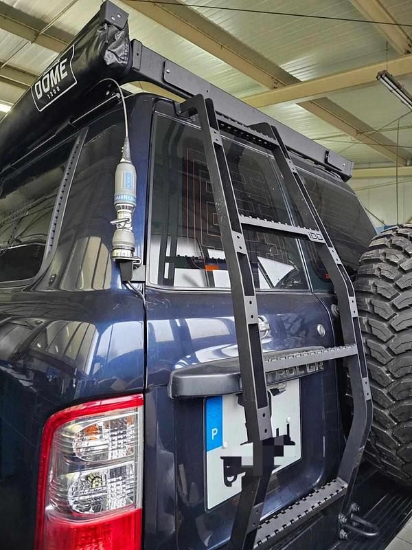 Usado Nissan Patrol 158 HP (116 kW) 2000 Azul SUV