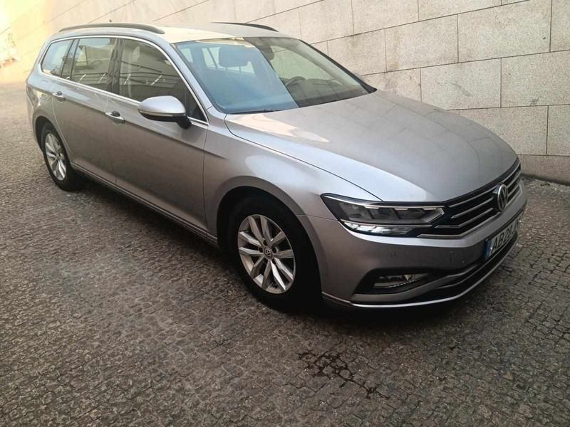 Cinzento Usado 2020 VW Passat Carrinha | € 19.900 (Preço justo) - Imagem 1/4