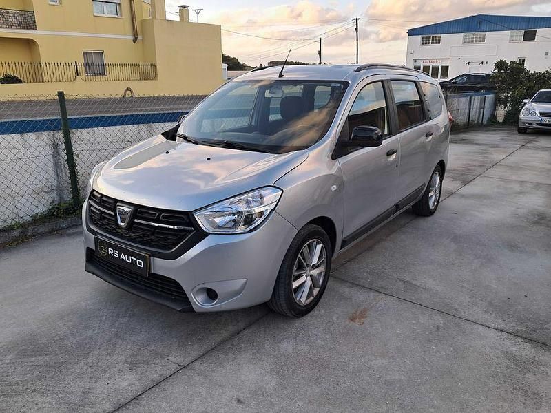 Usado 2019 Dacia Lodgy Monovolume | € 9.500 (Bom preço) - Imagem 1/4
