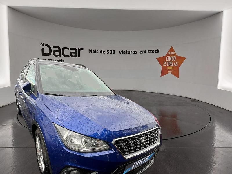 Azul Usado 2020 Seat Arona Style SUV | € 15.599 (Preço justo) - Imagem 1/3