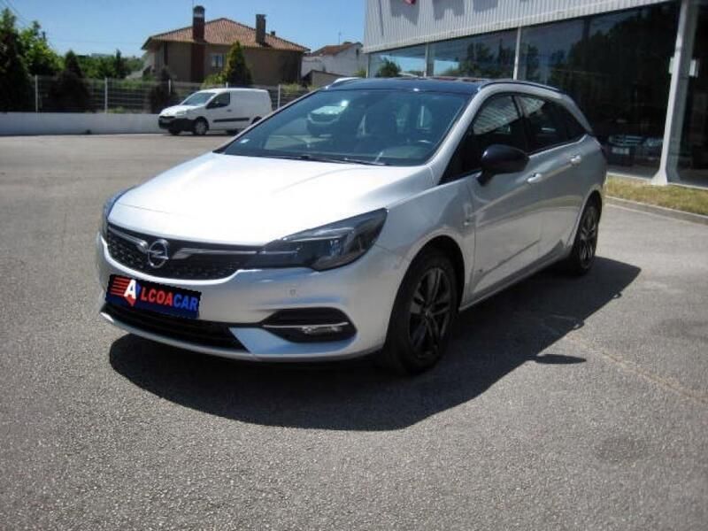 Usado Opel Astra 122 HP (89 kW) 2021