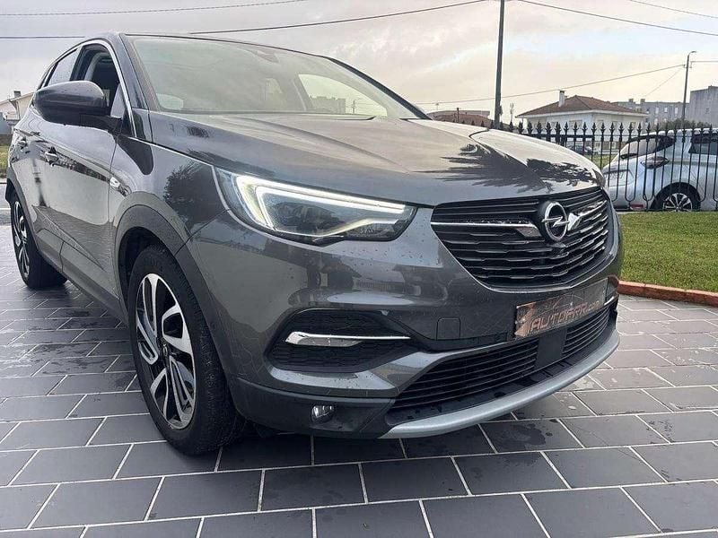 Usado Opel Grandland X Design & Tech 130 HP (95 kW) 2018 Cinza SUV
