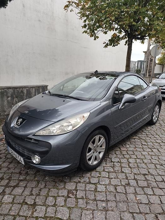 Usado 2008 Peugeot 207 CC Cabrios | € 5.800 (Preço justo) - Imagem 1/4