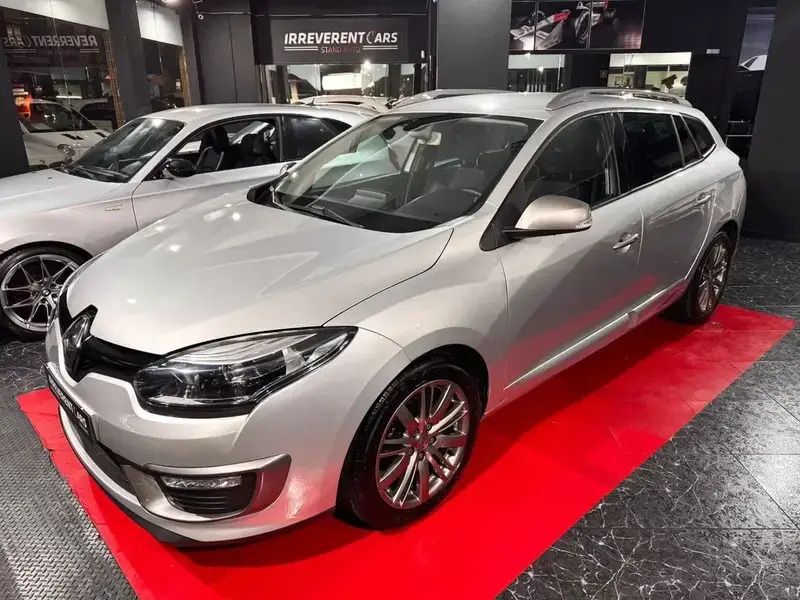 Prateado Usado 2014 Renault Mégane GT Line GT-Line Carrinha | € 9.900 (Preço justo) - Imagem 1/4