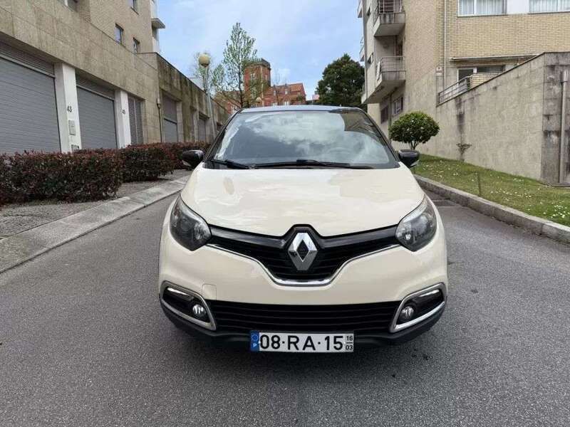 Bege Usado 2016 Renault Captur SUV | € 9.950 (Bom preço) - Imagem 1/4