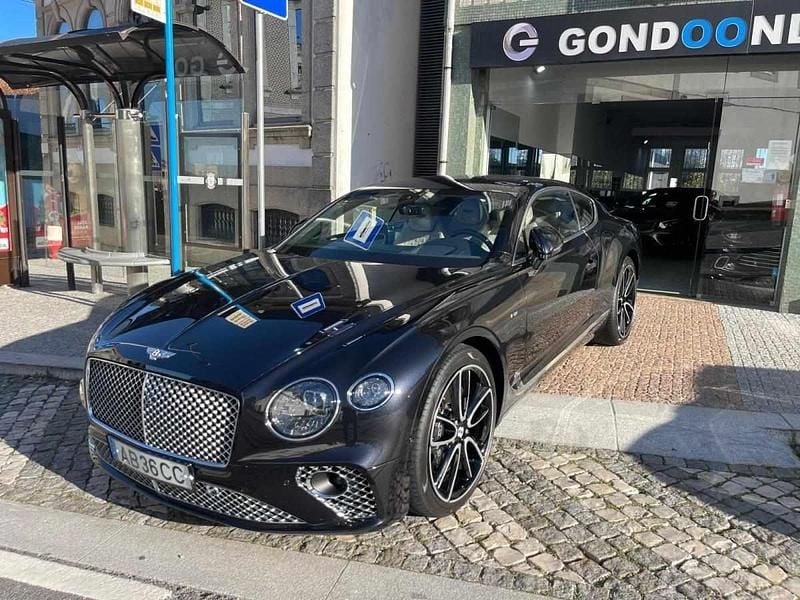 Usado Bentley Continental 550 HP (404 kW) 2020 Preto