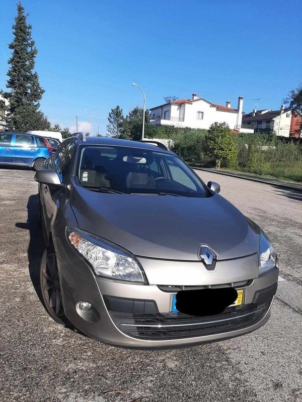 Outra Usado 2009 Renault Mégane GrandTour Carrinha | € 4.850 (Super Preço) - Imagem 1/4