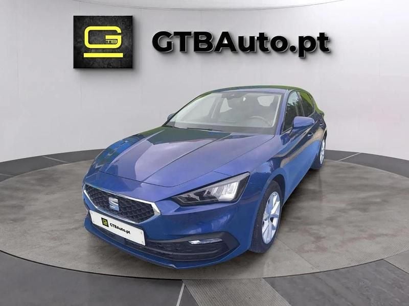 Azul Usado 2021 Seat Leon Style | € 18.499 (Preço justo) - Imagem 1/4