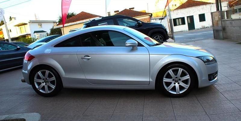 Usado Audi TT 200 HP (147 kW) 2007 Cinza Coupé