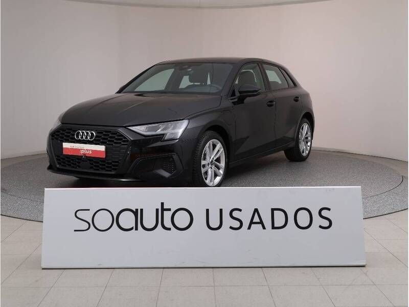 Preto Usado 2023 Audi A3 Sportback e-tron Sedan | € 28.990 (Bom preço) - Imagem 1/4