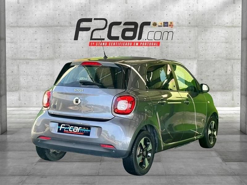Usado Smart ForFour Electric Drive 60 kW (82 HP) 2020 Cinzento
