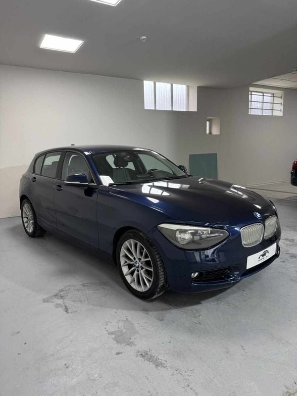 Azul Usado 2013 BMW 116 Citadino | € 11.900 (Preço elevado) - Imagem 1/4