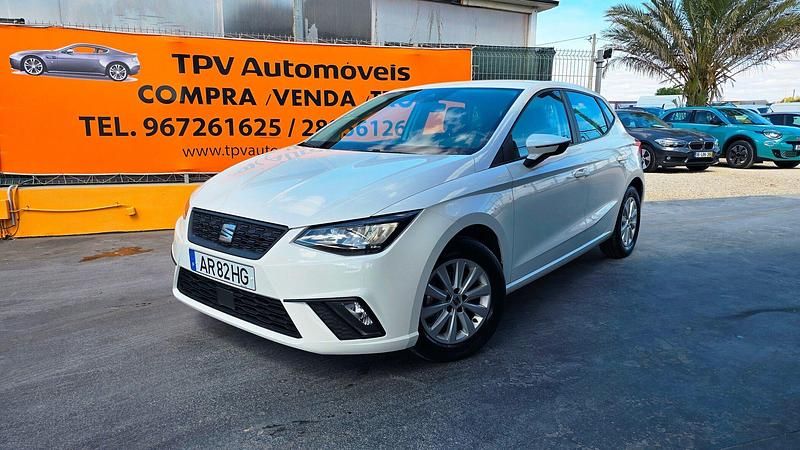 Branco Usado 2022 Seat Ibiza Style | € 14.950 (Preço justo) - Imagem 1/4
