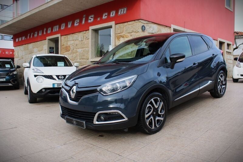 Azul Usado 2015 Renault Captur Initiale Paris SUV | € 13.350 (Preço justo) - Imagem 1/4