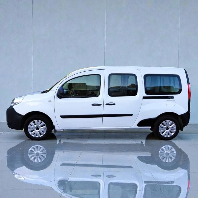 Usado Renault Kangoo 95 HP (69 kW) 2021 Branco Monovolume