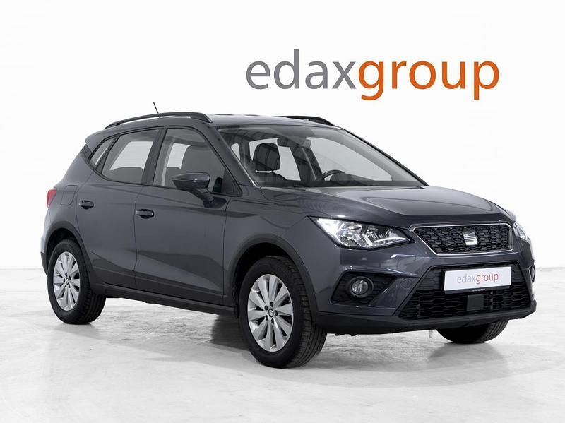 Cinza Usado 2020 Seat Arona Style SUV | € 14.690 (Preço justo) - Imagem 1/4