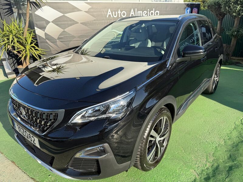 Preto Usado 2019 Peugeot 3008 Allure Carrinha | € 19.950 (Bom preço) - Imagem 1/4