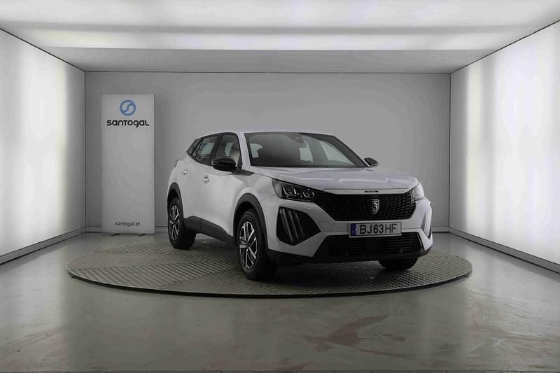 Usado Peugeot 2008 Active 102 HP (75 kW) 2024 Branco SUV