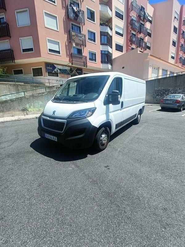 Branco Usado 2020 Peugeot Boxer Premium Van | € 13.858 (Super Preço) - Imagem 1/4